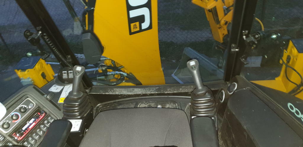 Re: jcb 3cx