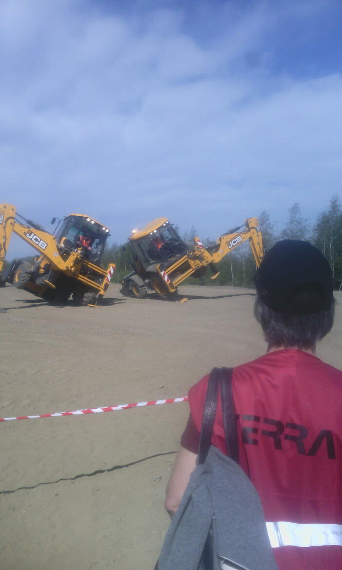 Re: jcb 3cx