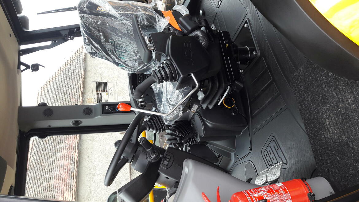 Re: jcb 3cx