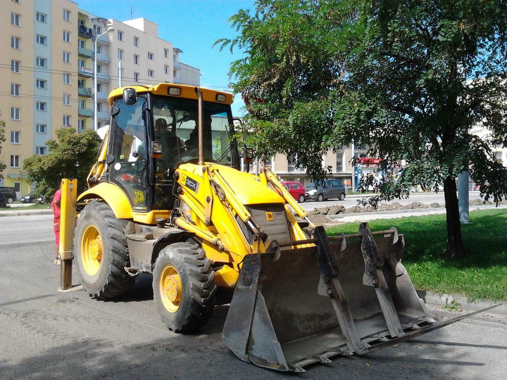 Re: jcb 3cx