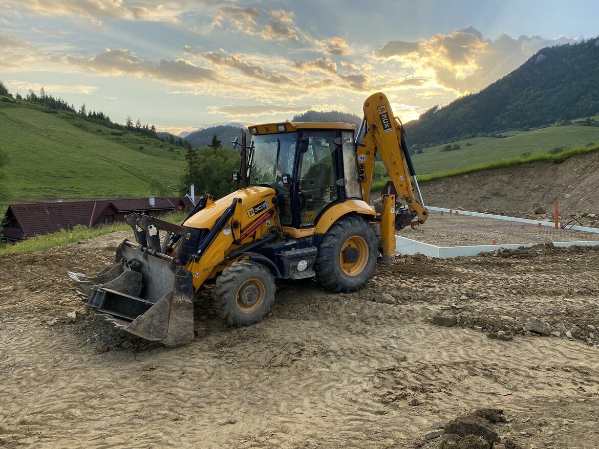 JCB 3cx problém s brzdami