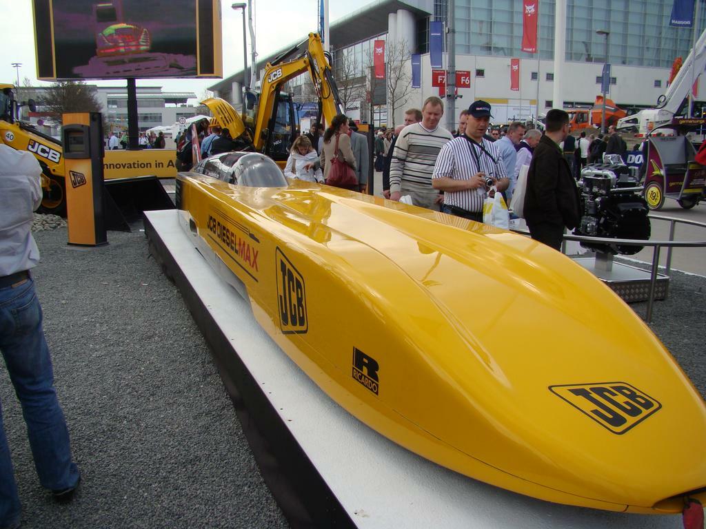 Re: jcb 4cx
