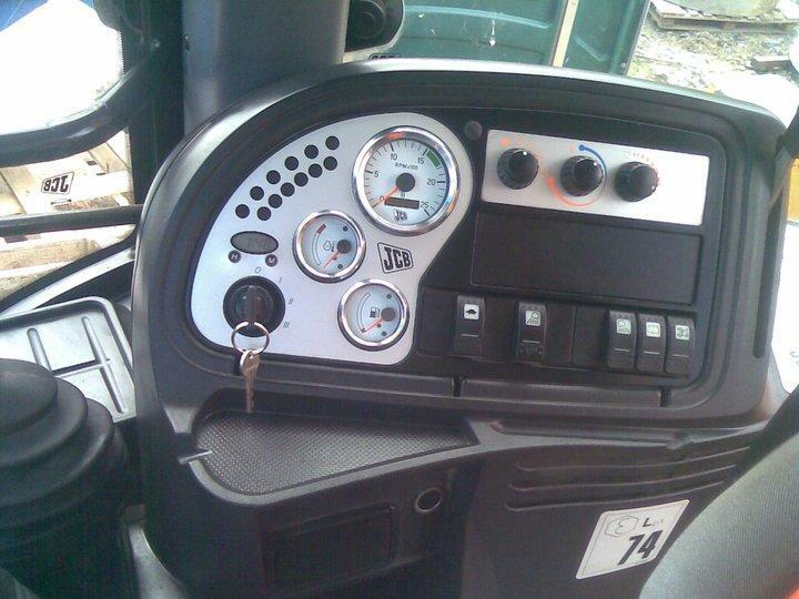 Re: jcb 4cx