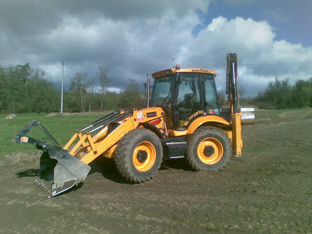Re: jcb 4cx