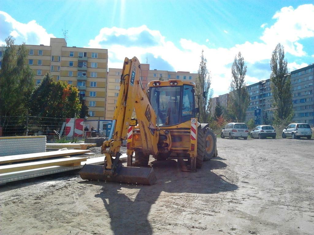 Re: jcb 4cx
