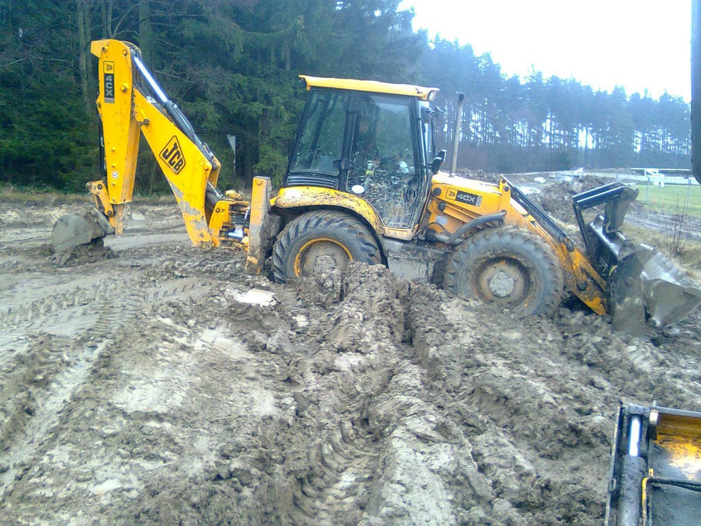 Re: jcb 4cx