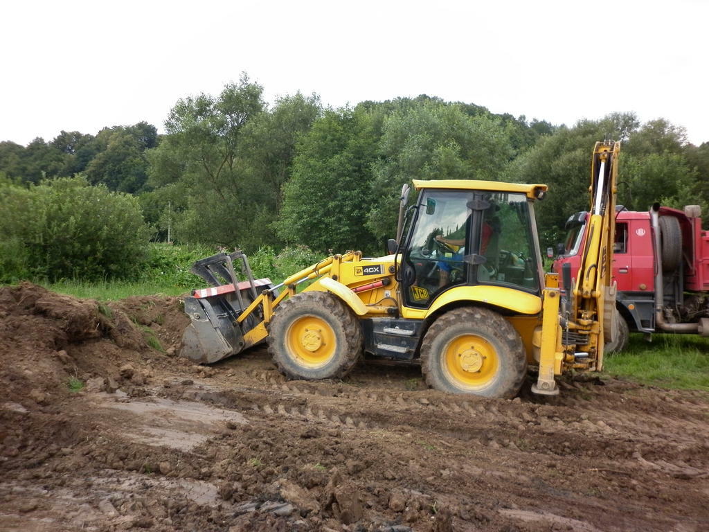 Re: jcb 4cx