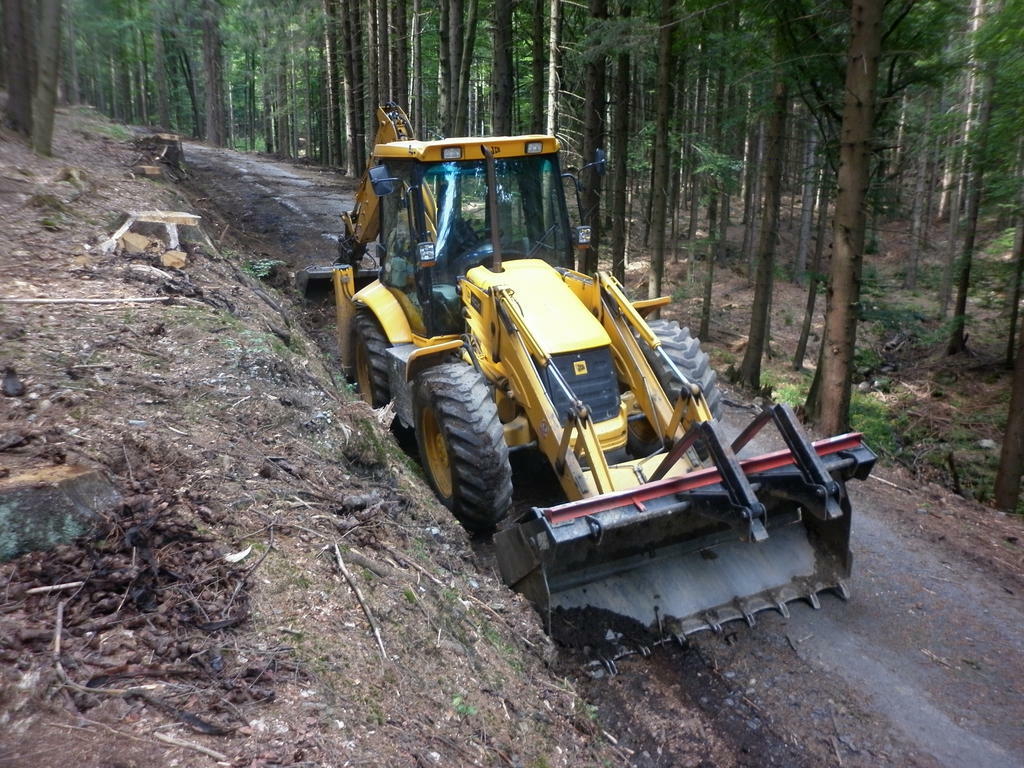 Re: jcb 4cx