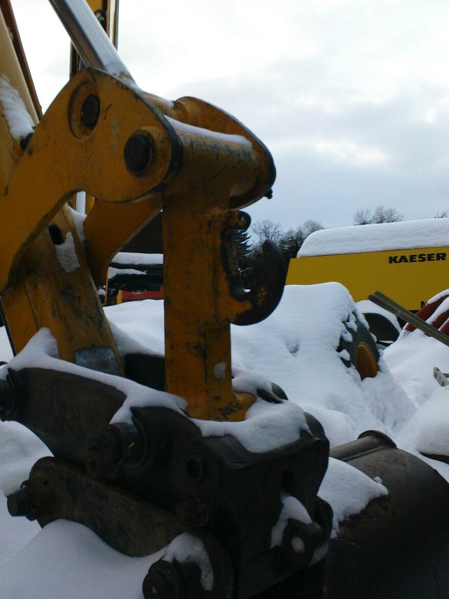 Re: jcb 4cx