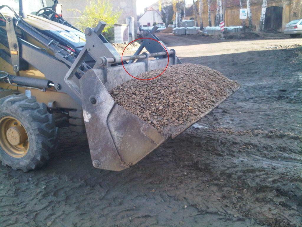 Re: jcb 4cx