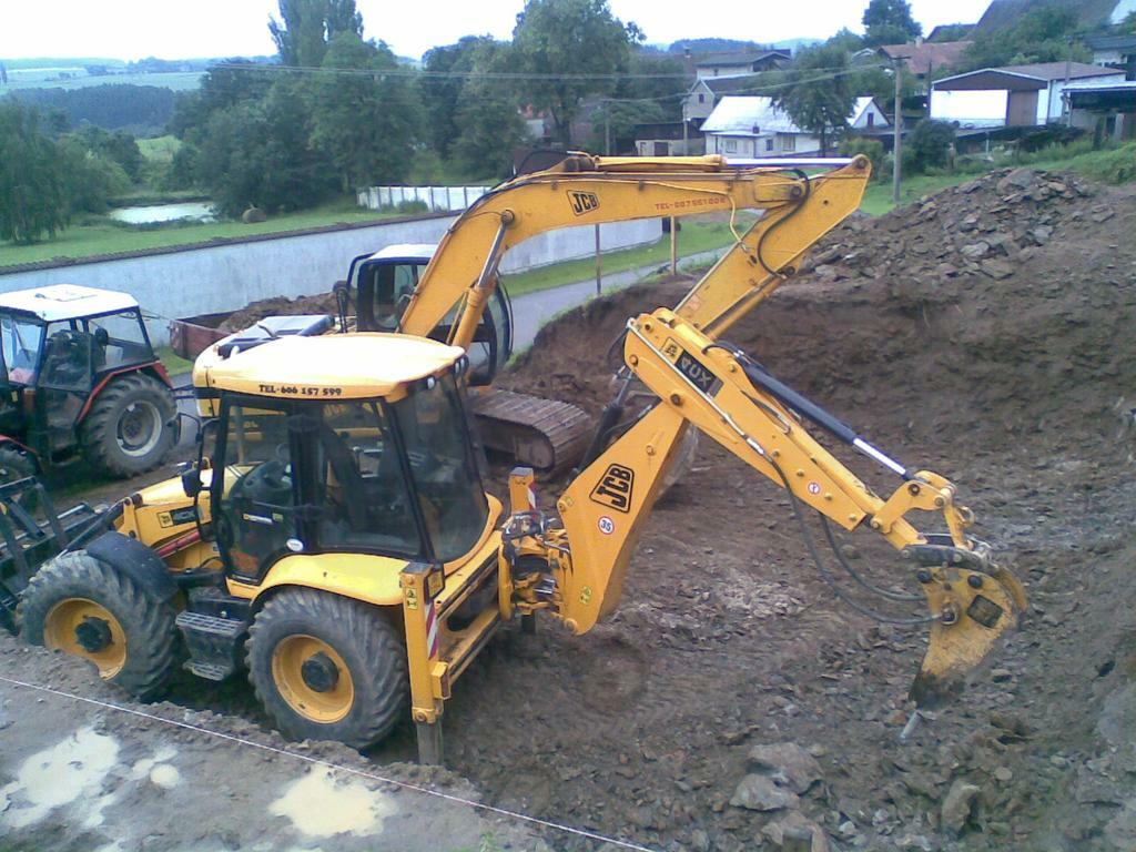 Re: jcb 4cx