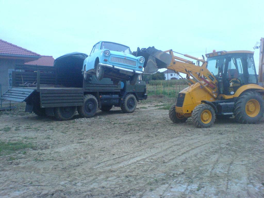 Re: jcb 4cx
