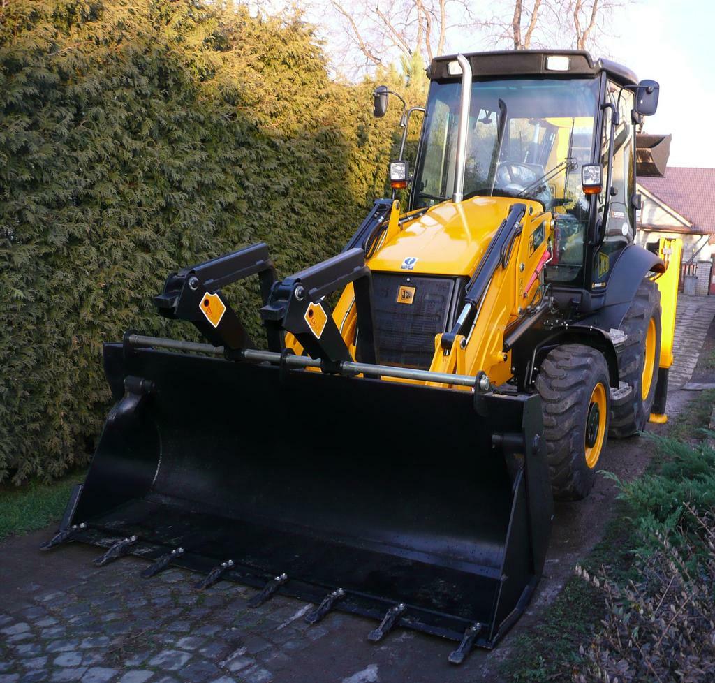 Re: JCB 4CX nebo Caterpillar 432DII nebo Komatsu??