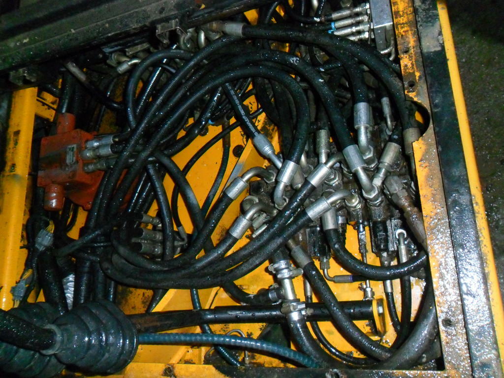 Re: JCB 803 