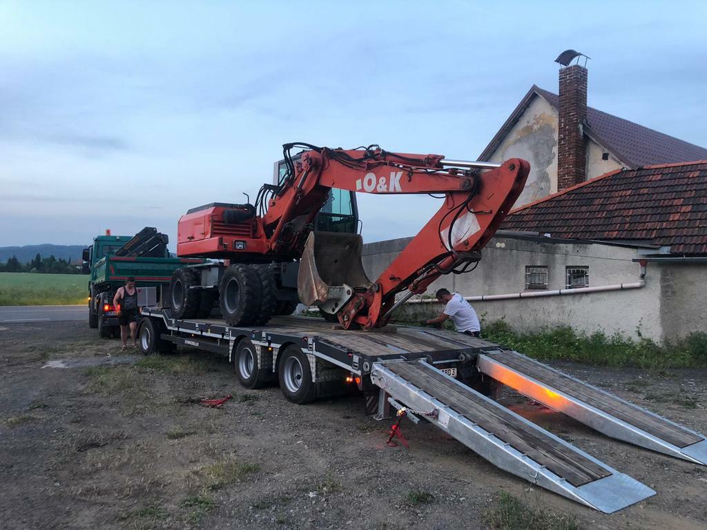 Re: Kolový bagr New Holland MH city 