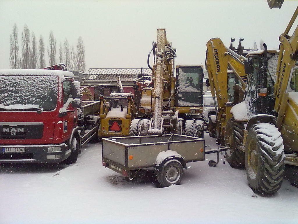 Re: Komatsu