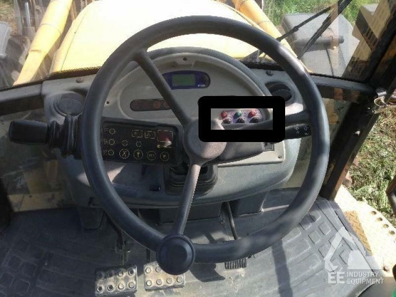 Komatsu (traktorbagr)-krabi chod