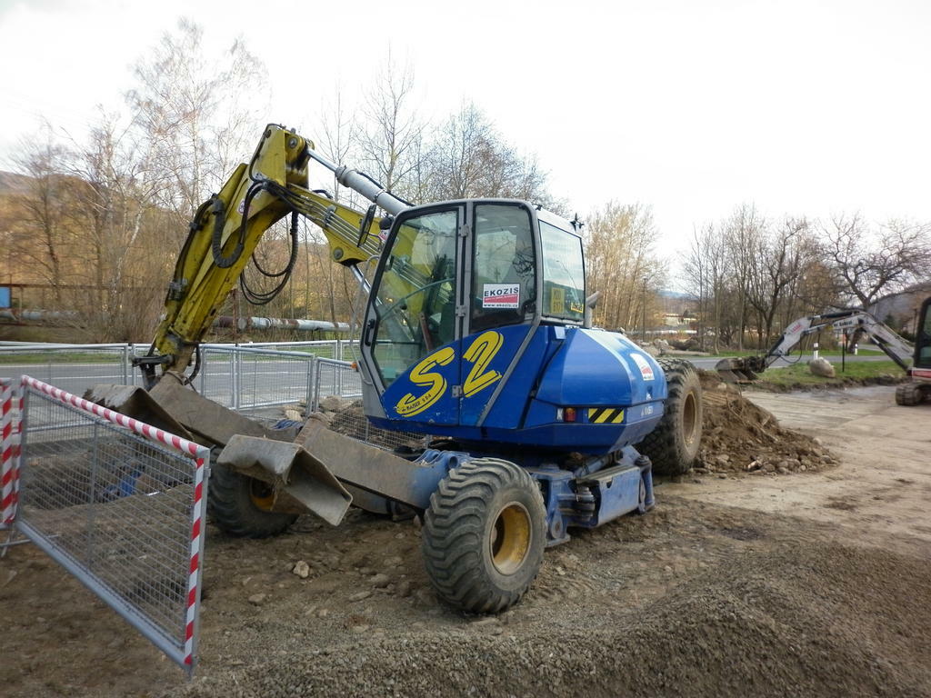 Re: Kráčející bagr