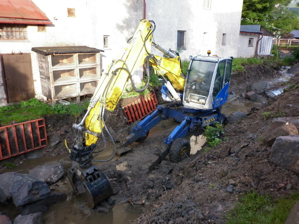 Re: Kráčející bagr