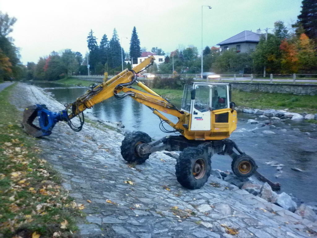 Re: Kráčející bagr