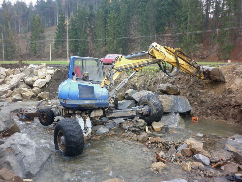 Re: Kráčející bagr