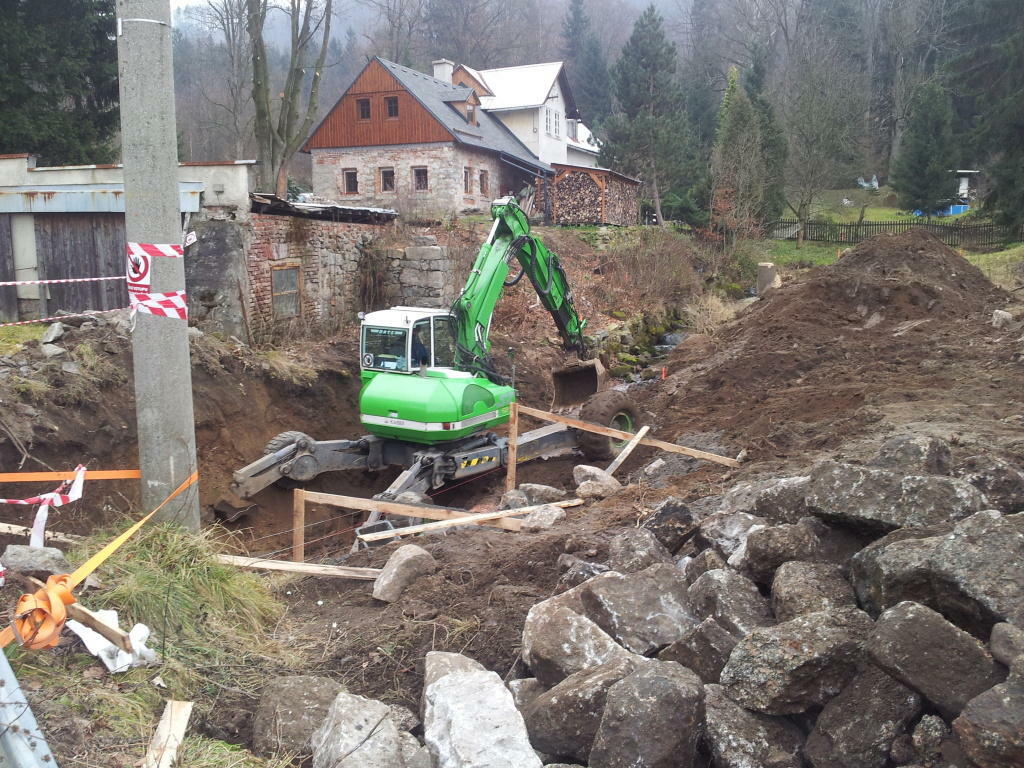 Re: Kráčející bagr