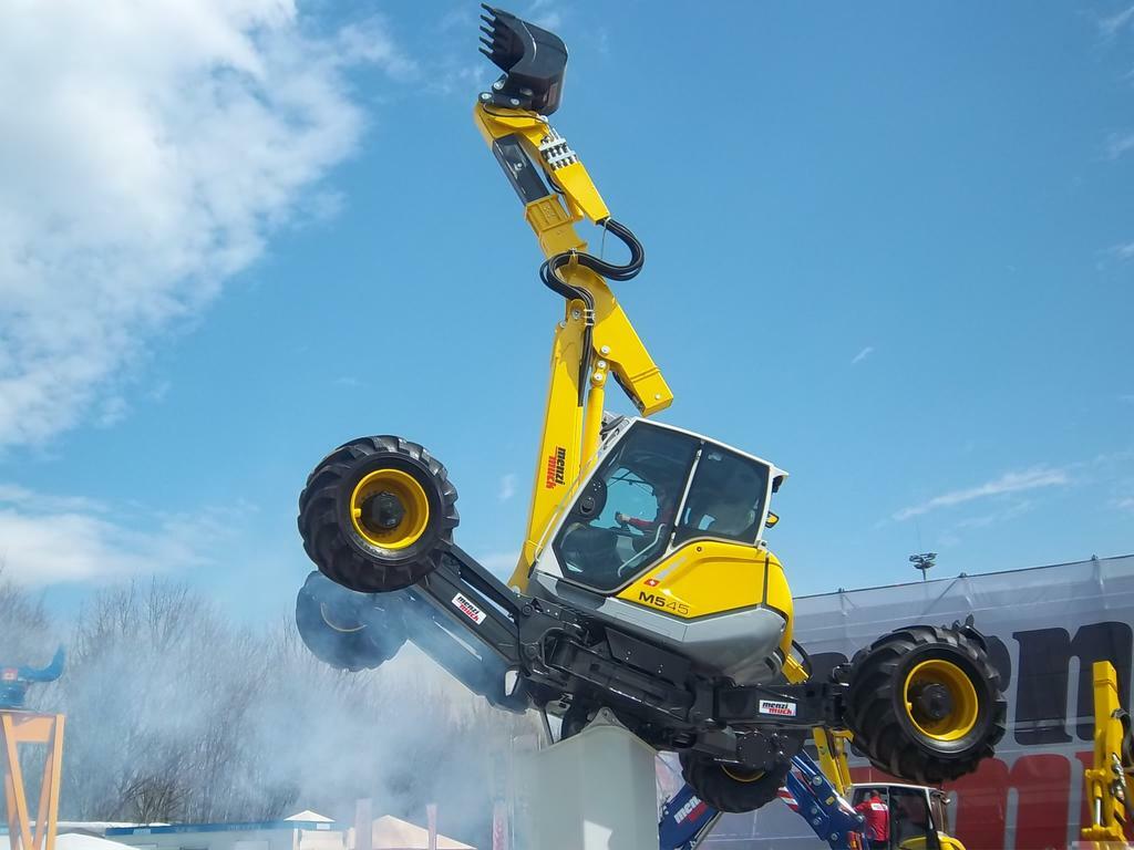 Menzi Muck M545