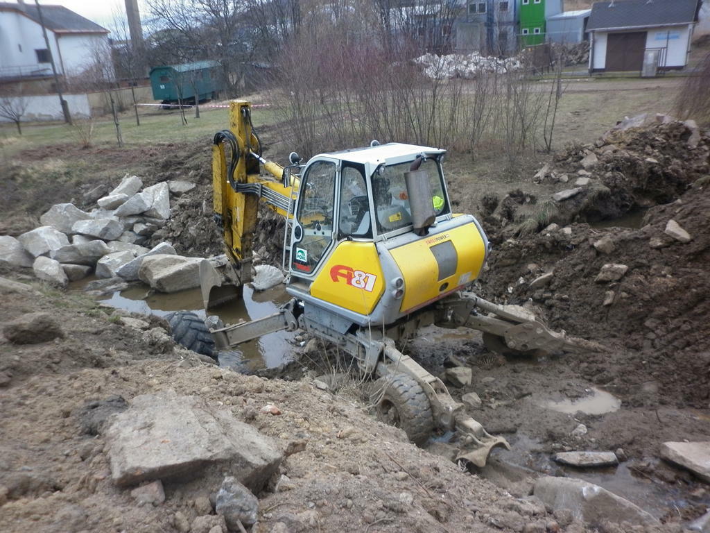 Re: Kráčející bagr