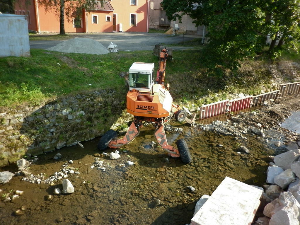 Re: Kráčející bagr