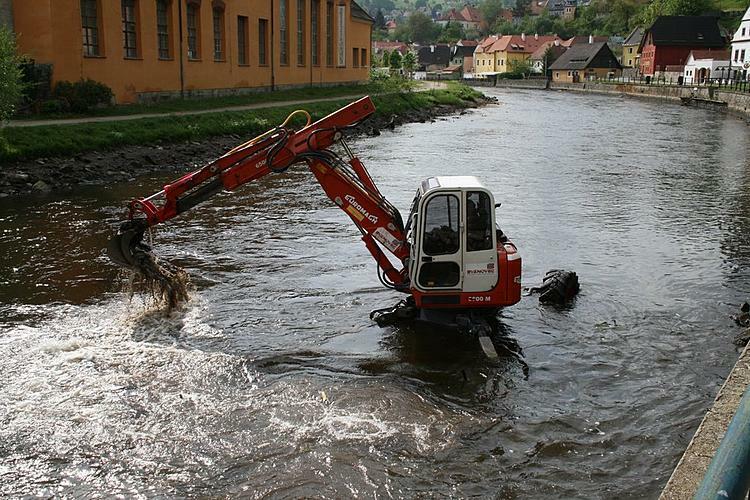 Re: Kráčející bagr