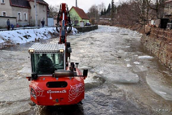 kráčející rypadlo Euromach R105 BF