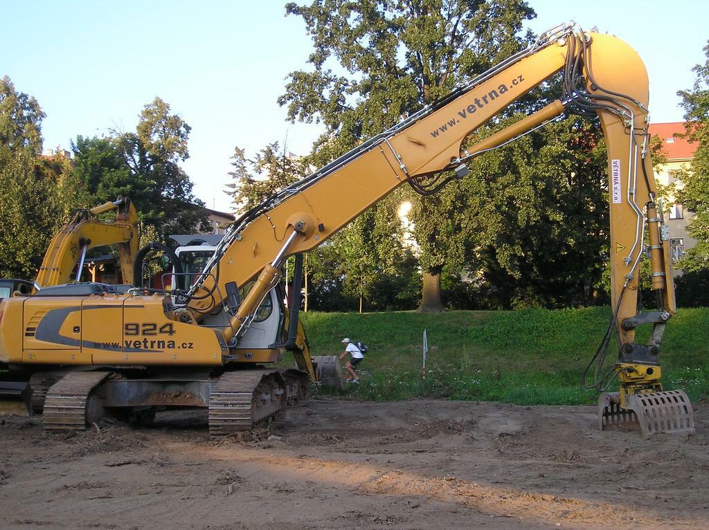 Re: LIEBHERR 
