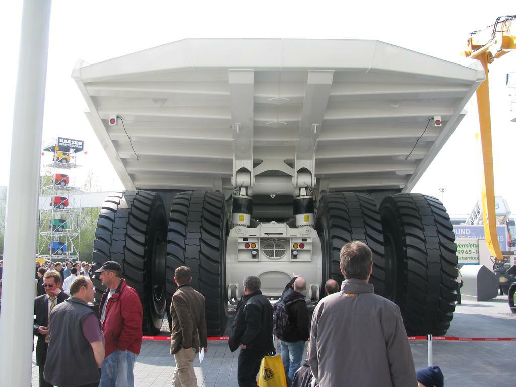 Re: LIEBHERR 