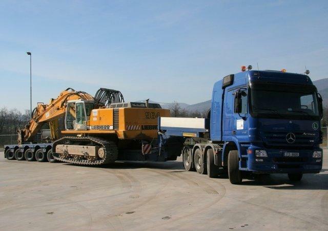 Re: LIEBHERR 