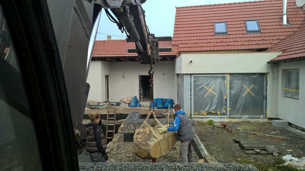 Re: Mecalac 12 MXT