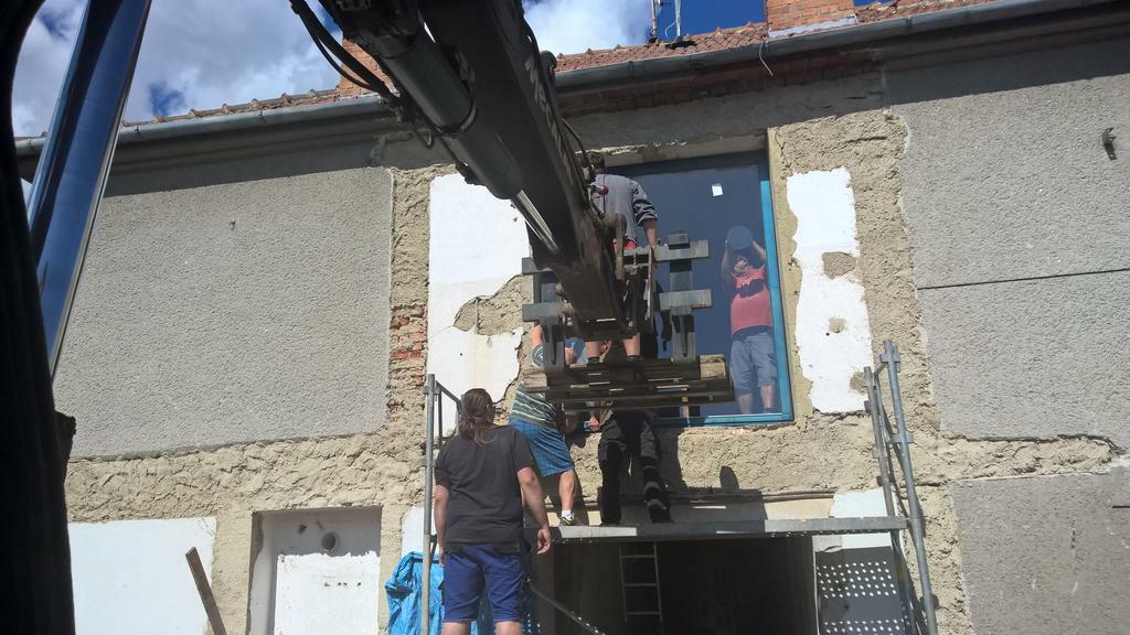 Re: Mecalac 12 MXT