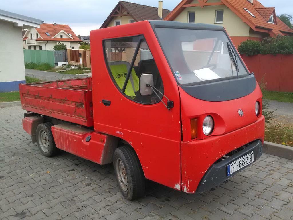 Re: Microcar M 19.