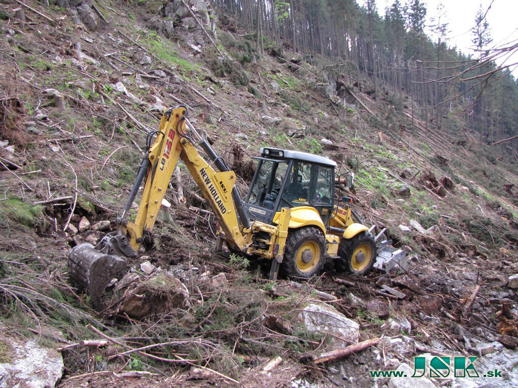 Re: New Holland LB115.B