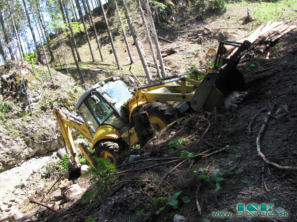 Re: New Holland LB115.B