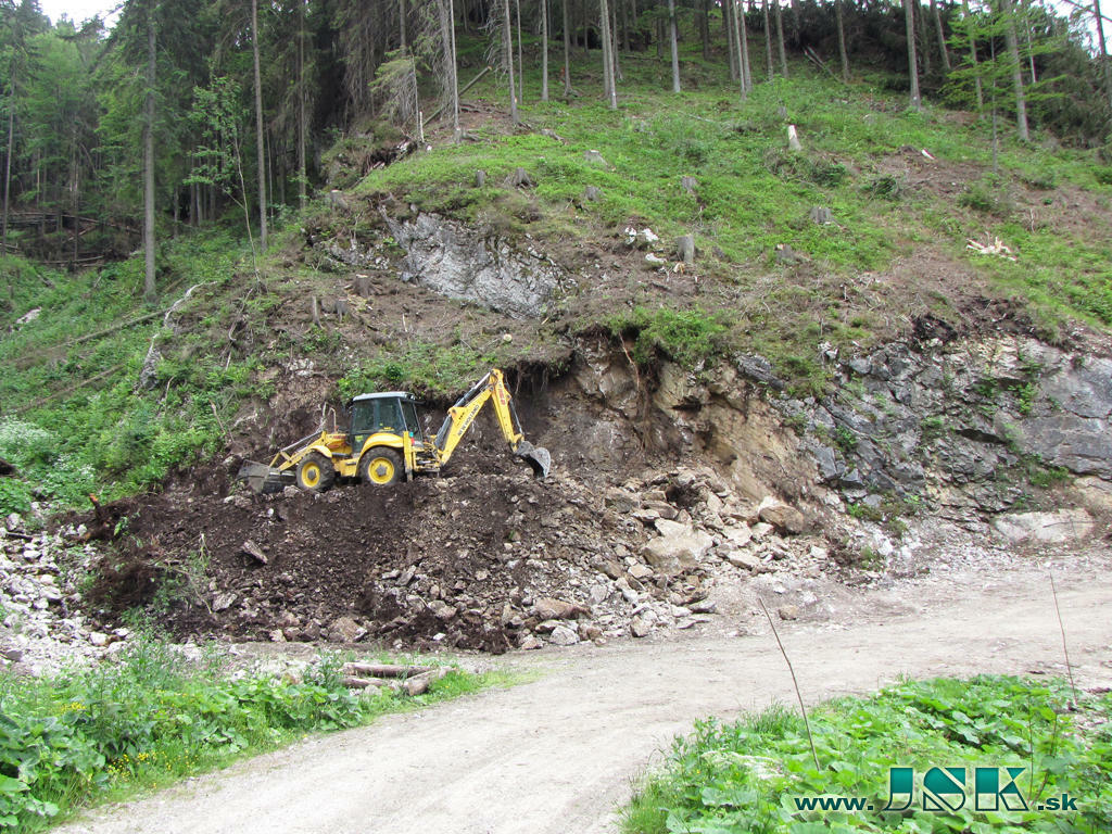 Re: New Holland LB115.B