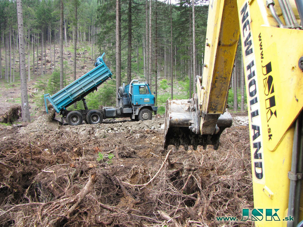 Re: New Holland LB115.B