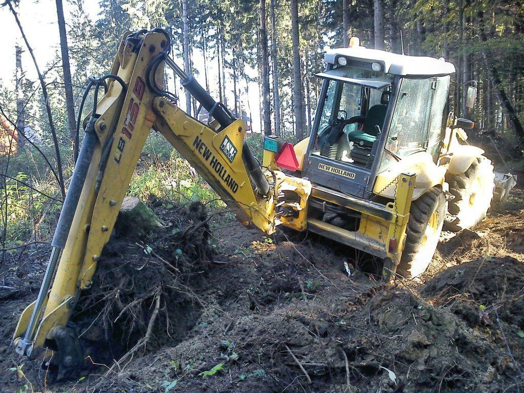 Re: New Holland LB115.B
