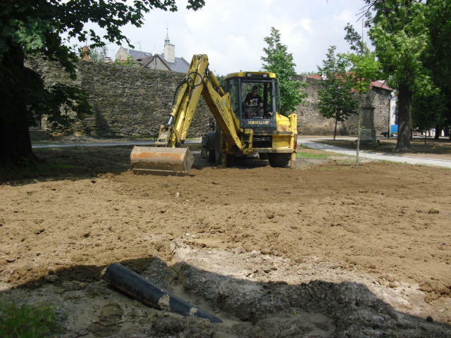 Re: New Holland LB115.B