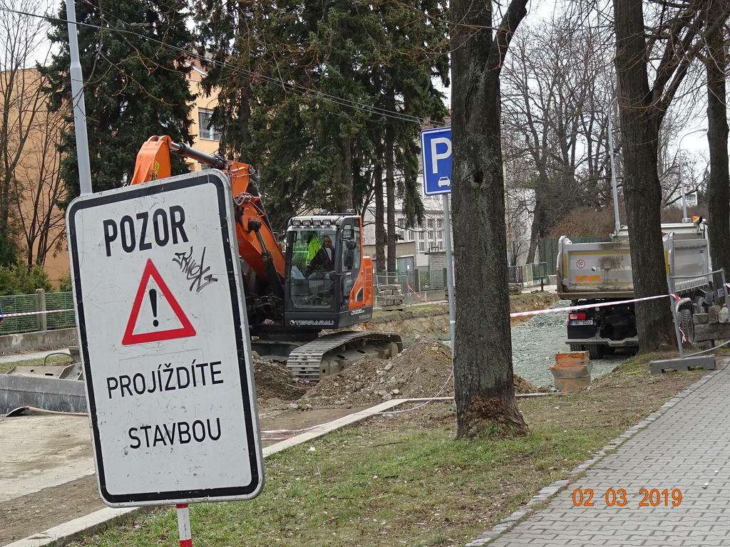 Re: Pásová a kolová rypadla