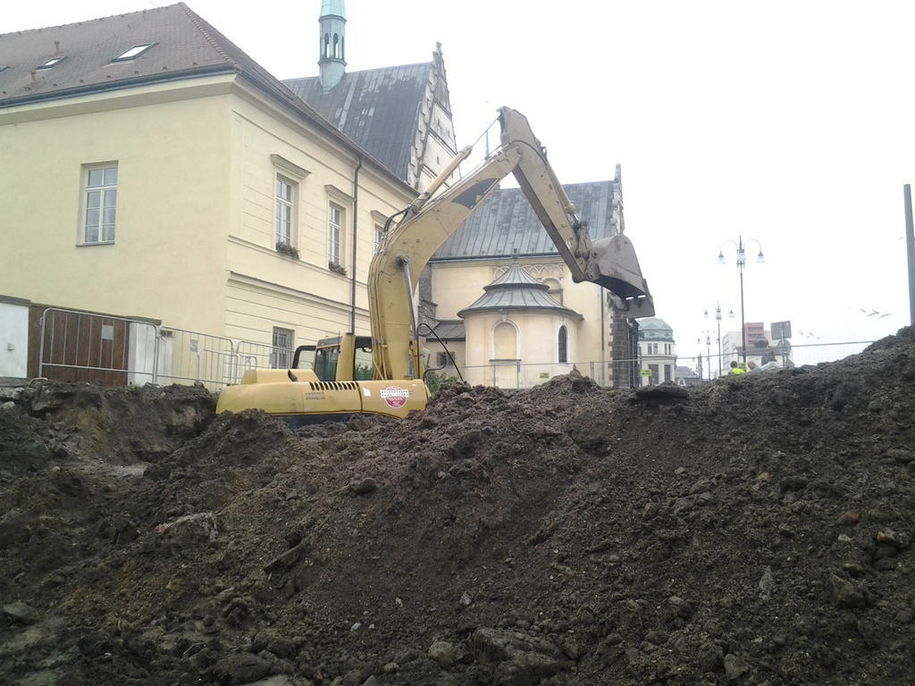 Re: Pásová a kolová rypadla