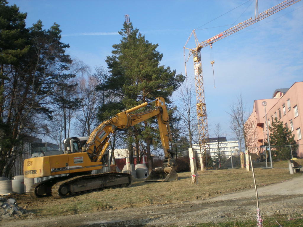 Re: Pásová a kolová rypadla