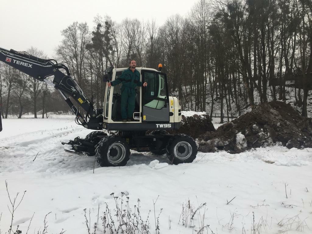 Re: Pásová a kolová rypadla