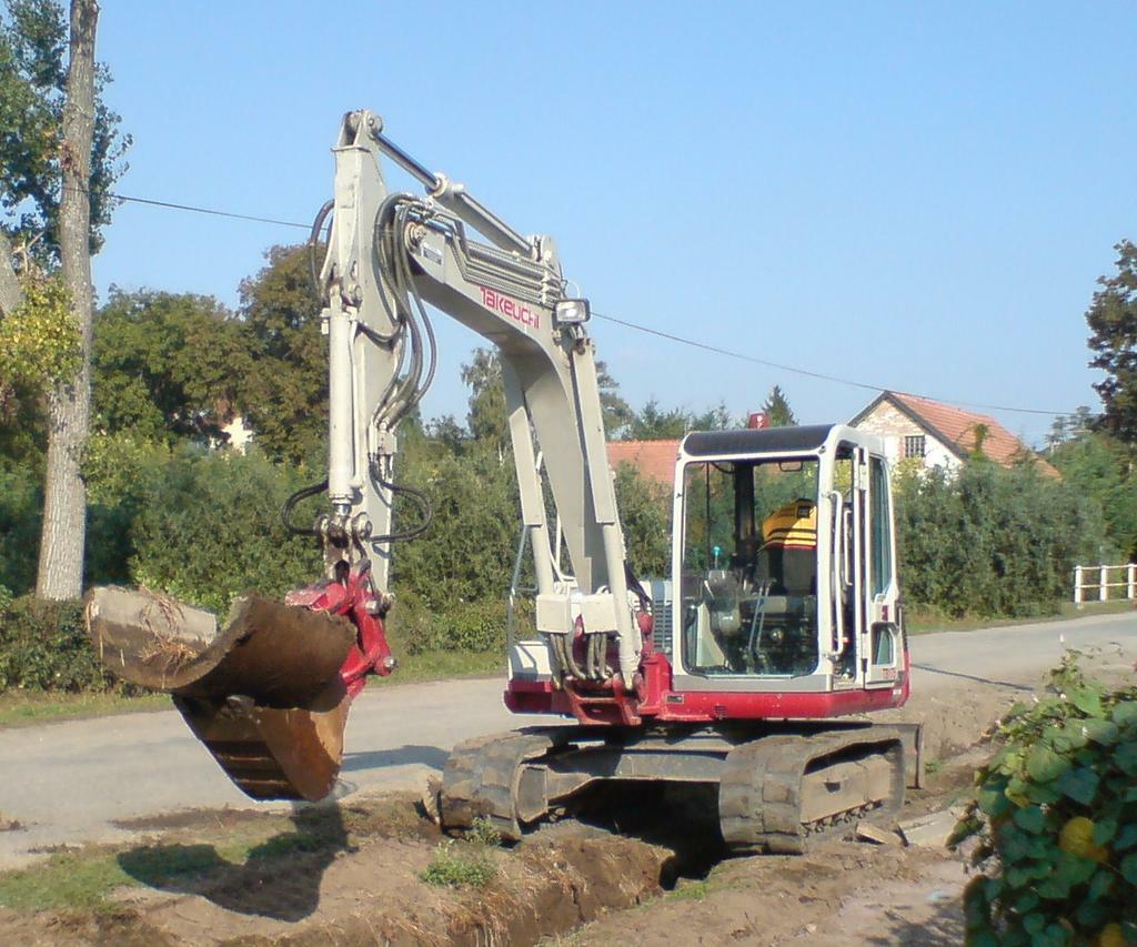 Re: Pásove a kolové bagry