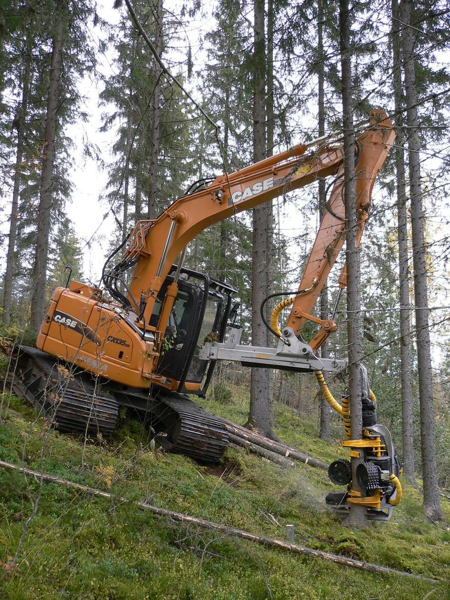 CASE CX 135 SR s harvestorem