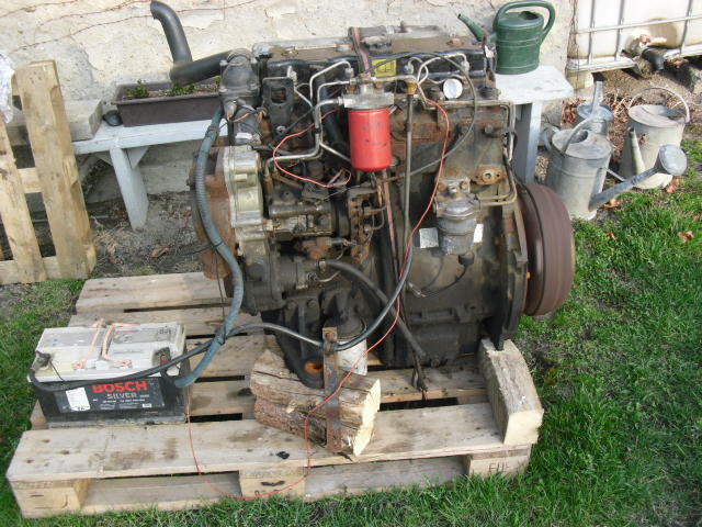 Re: pásový bagr zts dh 151